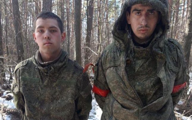 doi soldati rusi au fost luati prizonieri